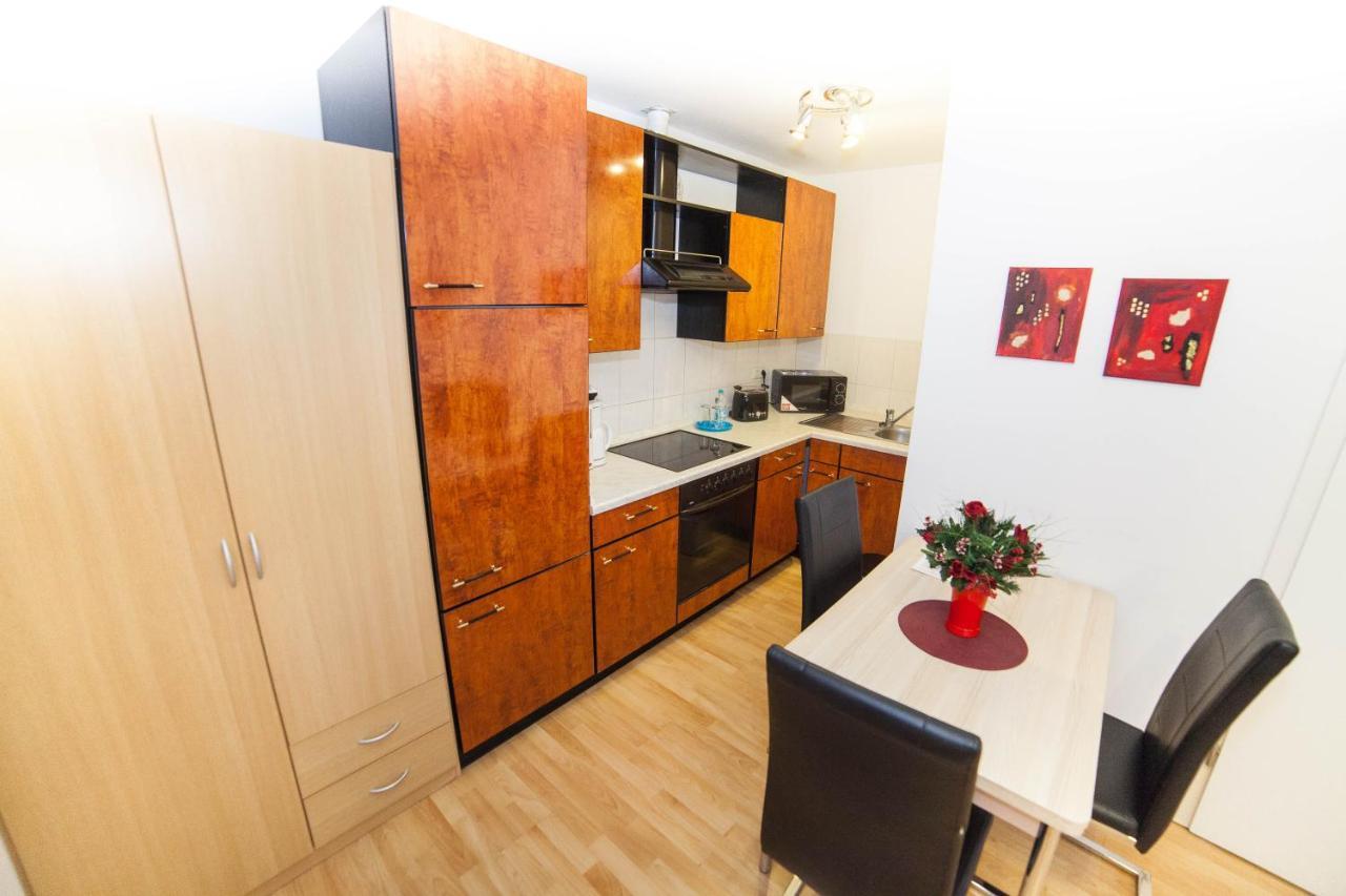Am Gutspark Prager Gbr Apartamento *
