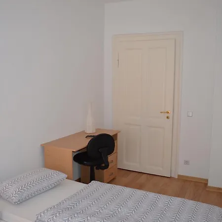 Hotel Am Gutspark Prager Gbr Leipzig Room photo