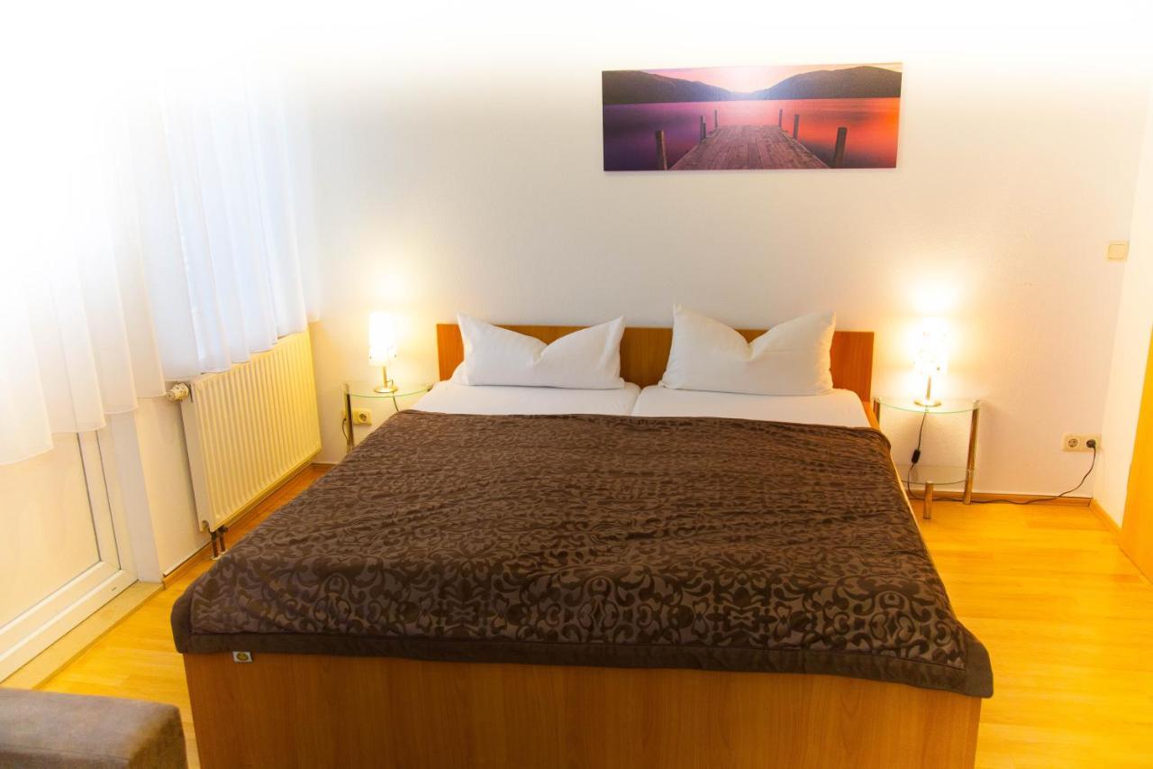 Apartment Am Gutspark Prager Gbr *